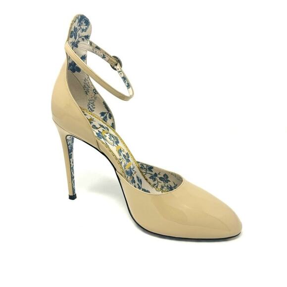 Gucci Patent Daisy 105 D’Orsay Pumps – 4.25″ Ankle-Strap, Beige, Size 9 - Picture 5 of 10